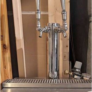 Double keg tap